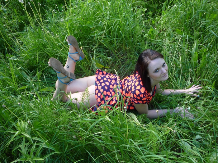 Страстная и чувственная, могу быть как нежной кошечкой, так и горячей львицей. Приглашаю к себе в гости на незабываемый вечер. 24336, 20 лет