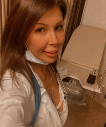 Я креативная и нежная индивидуалка с множеством опыта. Встречусь с тобой в Москве и окрестностях. Мои услуги полны страсти и желания: классика, оральный секс, ролевые игры. Я открыта для экспериментов и готова удовлетворить самые смелые фантазии. Мои фото - подтверждение моей красоты и нежности. Отзывы о моей работе говорят сами за себя. Обращайся ко мне и я подарю тебе незабываемые моменты наслаждения и релаксации. 😉🔥 8984, 39 лет